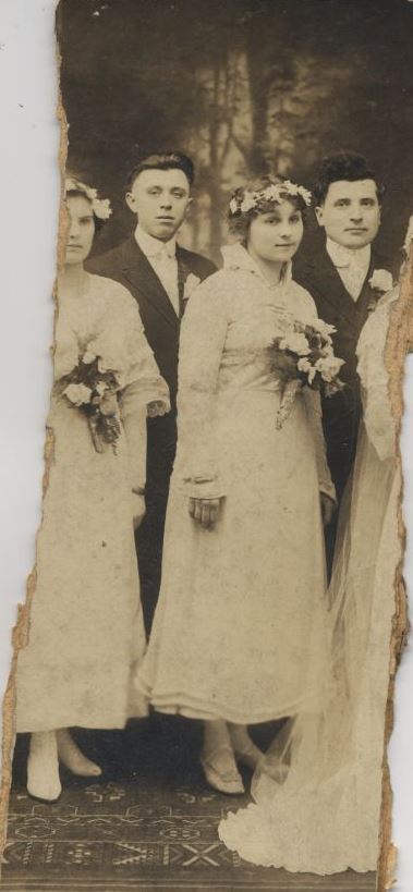 Helen, bro Jack, possibly sis Mary and bro Alex...but whose wedding and why was photo torn?