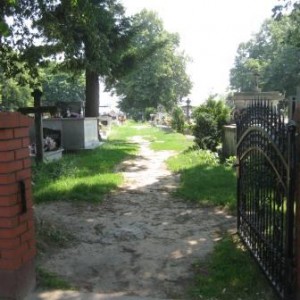 Nagoszyn Cemetery<br /><br /><br /><br /><br /><br /><br /><br />
Nagoszyn, Debica, Poland<br /><br /><br /><br /><br /><br /><br /><br />
(c) 2012 barefoot photos