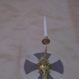 Candle in Lekno church