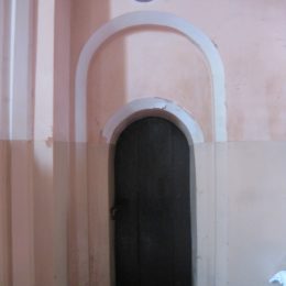 Little door in Lekno church